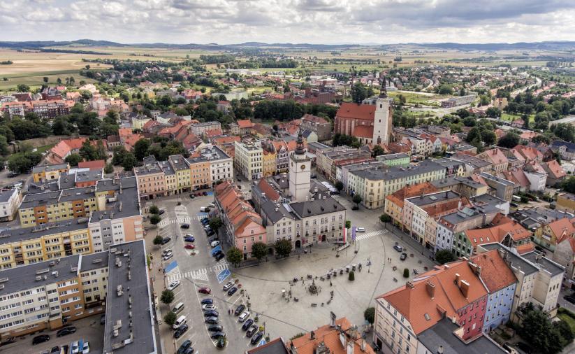 Dzierżoniów, zdjęcie z drona na dzierżoniowski rynek