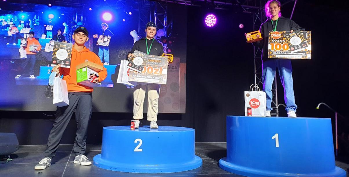 Troje laureatów turnieju na medalowym podium