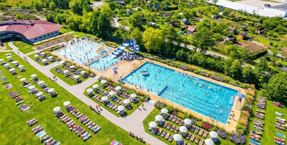 wizualizacja jak może wyglądać basen letni po modernizacji