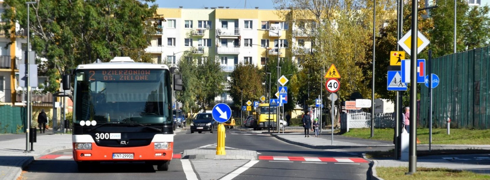 Związek Powiatowo-Gminny „Sowiogórskie Autobusy” zaprasza do udziału w konsultacjach społecznych projektu planu zrównoważonego rozwoju publicznego transportu.  Z treścią dokumentu zapoznać można się: w budynku siedziby biura związku mieszczącej się w Dolnośląskim Inkubatorze Przedsiębiorczości ICT w Bielawie przy ulicy Piastowskiej 19a I piętro – pok. nr. 103-105; na stronie internetowej związku pod adresem: https://zpgsa.bielawa.pl/; na stronie internetowej biuletynu informacji publicznej związku pod adres