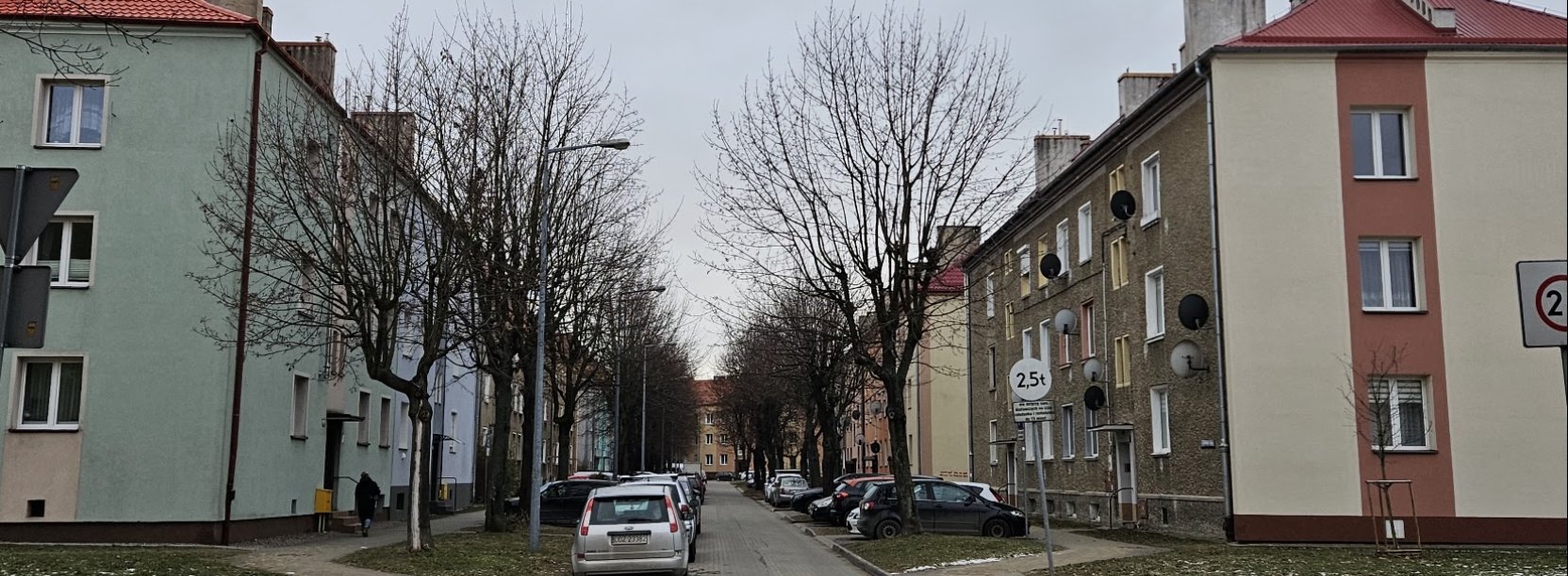 widok na ul. Andersa w Dzierzoniowie