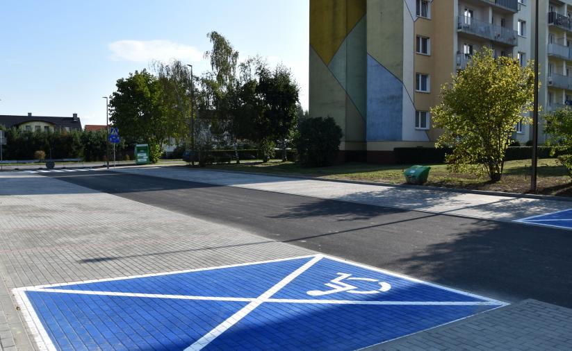 Miejsce parkingowe dla osób z niepełnosprawnościami 