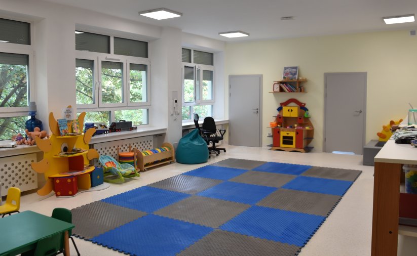 Sala zabaw z zabawkami