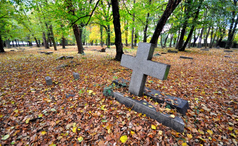 Cmentarz ewangelicki w Dzierżoniowie