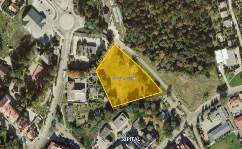 Mapa terenu z zaznaczoną działką do sprzedaży