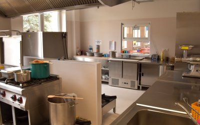 Kuchnia z nowym sprzętem