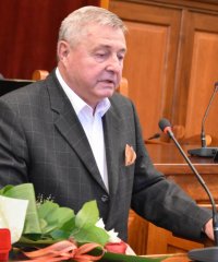 Janusz Moskalski przy mównicy