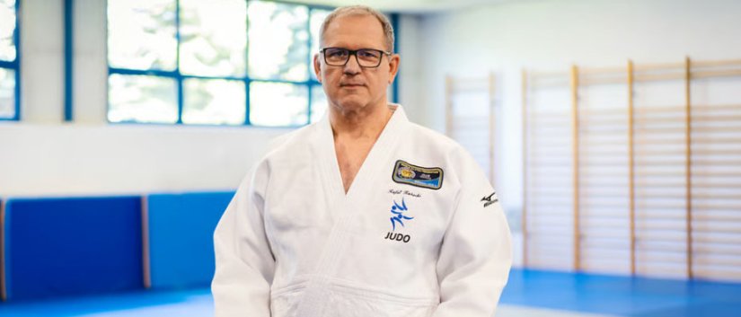Rafał Kubacki w białym stroju judo 